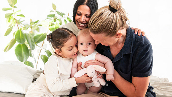 couple-with-baby